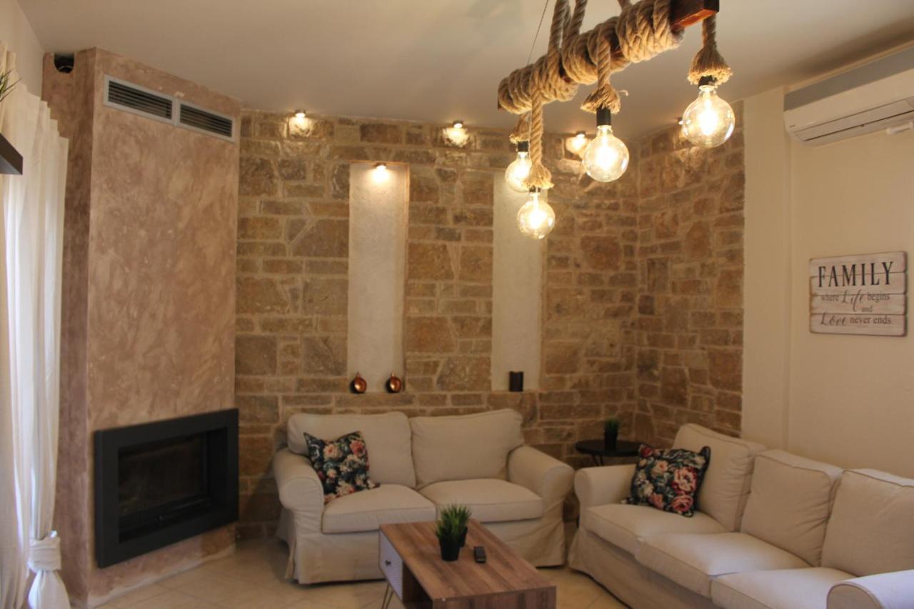 Stone Apartment เทสซาโลนิกิ ภายนอก รูปภาพ