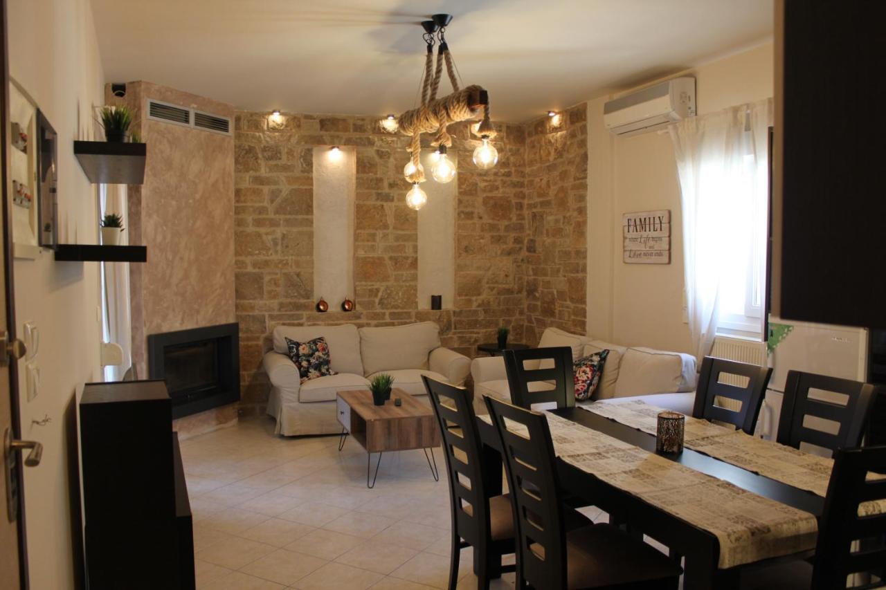 Stone Apartment เทสซาโลนิกิ ภายนอก รูปภาพ