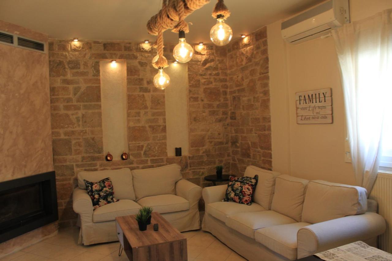 Stone Apartment เทสซาโลนิกิ ภายนอก รูปภาพ